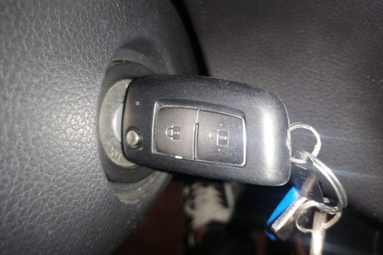 Used Nissan Qashqai 2017 2.0L CVT Elite Edition China V Standard Vehicle Key