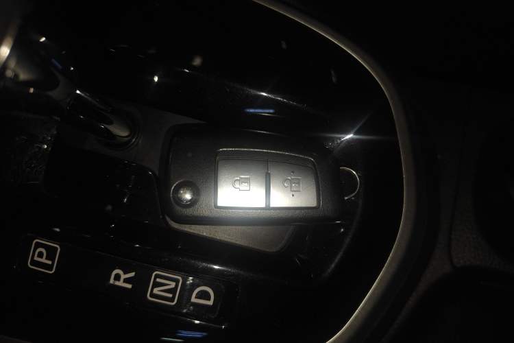 Used Nissan Qashqai 2017 2.0L CVT Smart Enjoyment Version China VI Standard Vehicle Key
