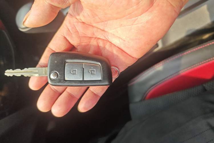 Used Nissan Qashqai 2017 2.0L CVT Smart Enjoyment Version China V Standard Vehicle Key