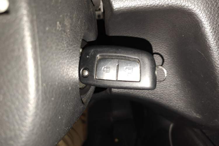 Used Nissan Qashqai 2017 2.0L CVT Smart Enjoyment Version China V Standard Vehicle Key