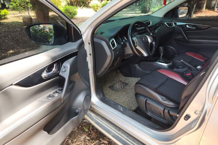 Used Nissan Qashqai 2017 2.0L CVT Luxury Edition China V Standard Driver Seat