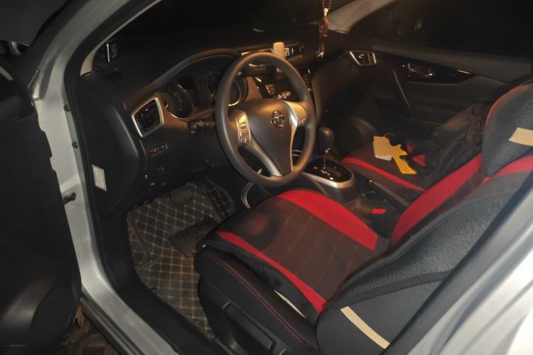Used Nissan Qashqai 2017 2.0L CVT Elite Edition China V Standard Driver Seat