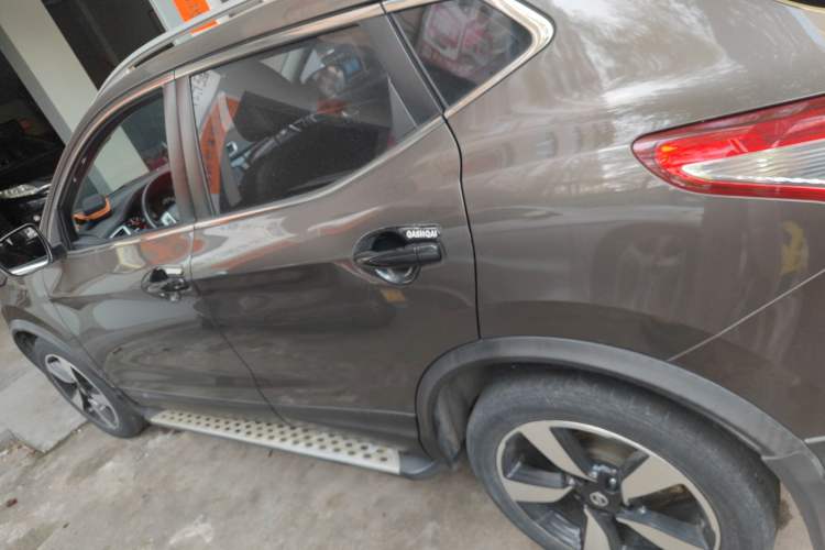 Used Nissan Qashqai 2017 2.0L CVT Smart Enjoyment Version China V Standard Exterior 3