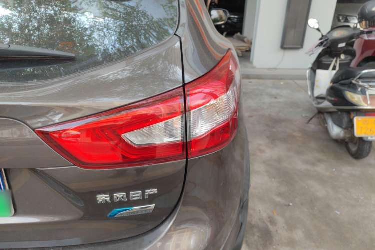 Used Nissan Qashqai 2017 2.0L CVT Smart Enjoyment Version China V Standard Exterior 6