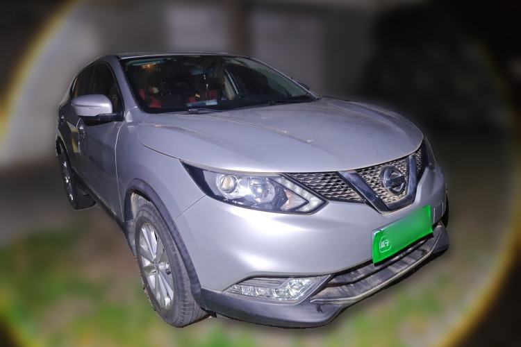 Used Nissan Qashqai 2017 2.0L CVT Elite Edition China V Standard Front Right 45 Deg