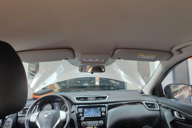 Used Nissan Qashqai 2017 2.0L CVT Smart Enjoyment Version China V Standard Headliner