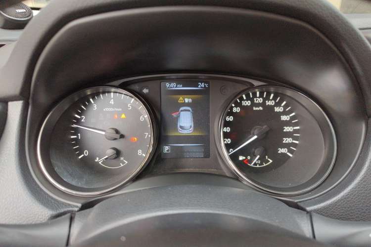 Used Nissan Qashqai 2017 2.0L CVT Smart Enjoyment Version China V Standard Instrument Cluster