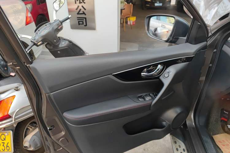 Used Nissan Qashqai 2017 2.0L CVT Smart Enjoyment Version China V Standard Interior 7