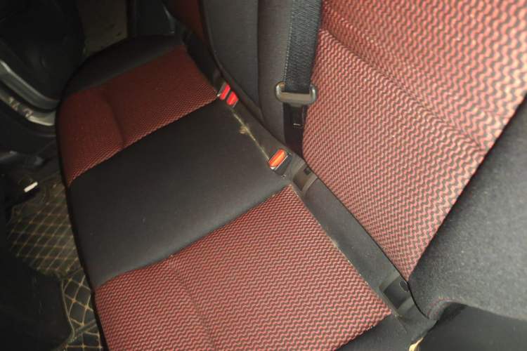 Used Nissan Qashqai 2017 2.0L CVT Elite Edition China V Standard Left Rear Seat