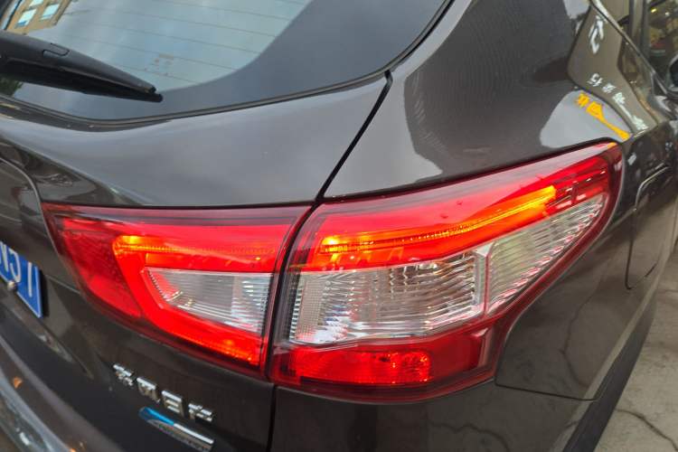 Used Nissan Qashqai 2017 2.0L CVT Smart Enjoyment Version China VI Standard Right Rear Taillight