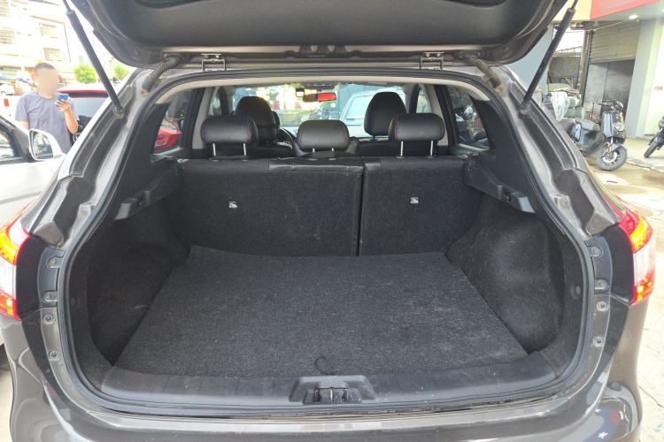 Used Nissan Qashqai 2017 2.0L CVT Smart Enjoyment Version China VI Standard Trunk