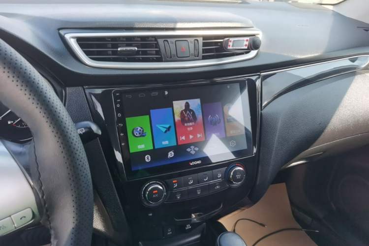 Used Nissan Qashqai 2017 2.0L CVT Smart Enjoyment Version China VI Standard Audio And AC Panel