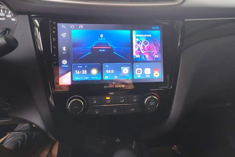 Used Nissan Qashqai 2017 2.0L CVT Smart Enjoyment Version China V Standard Audio And AC Panel