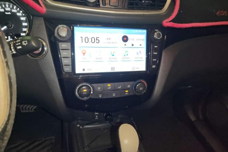 Used Nissan Qashqai 2017 2.0L CVT Luxury Edition China V Standard Audio And AC Panel
