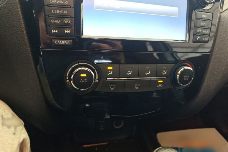 Used Nissan Qashqai 2017 2.0L CVT Flagship Edition China V Standard Audio And AC Panel