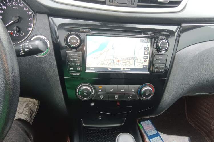 Used Nissan Qashqai 2017 2.0L CVT Flagship Edition China V Standard Audio And AC Panel