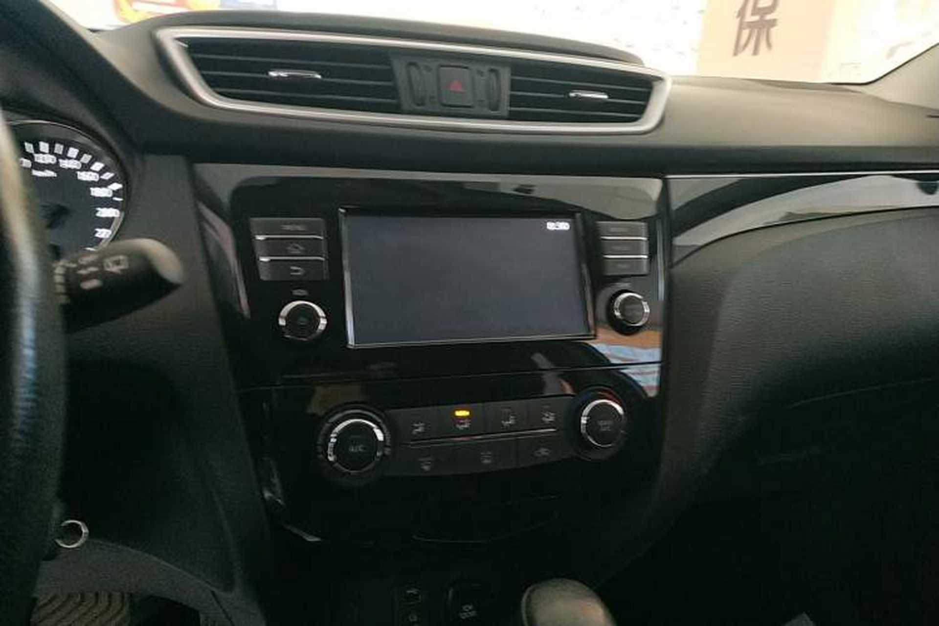 Used Nissan Qashqai 2017 2.0L CVT Smart Enjoyment Version China V Standard Audio And AC Panel