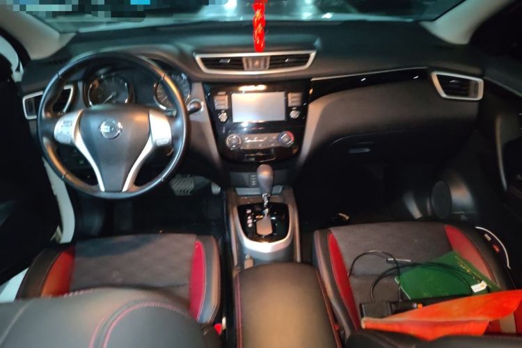 Used Nissan Qashqai 2017 2.0L CVT Luxury Edition China V Standard Center Console