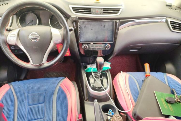 Used Nissan Qashqai 2017 2.0L CVT Smart Enjoyment Version China V Standard Center Console
