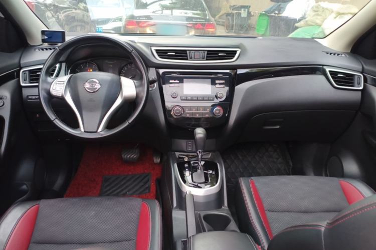Used Nissan Qashqai 2017 2.0L CVT Luxury Edition China V Standard Center Console