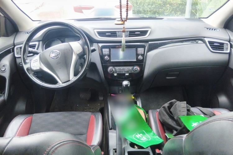 Used Nissan Qashqai 2017 2.0L CVT Smart Enjoyment Version China V Standard Center Console
