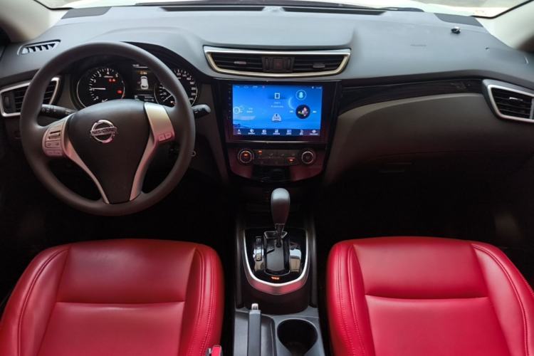 Used Nissan Qashqai 2017 2.0L CVT Elite Edition China V Standard Center Console