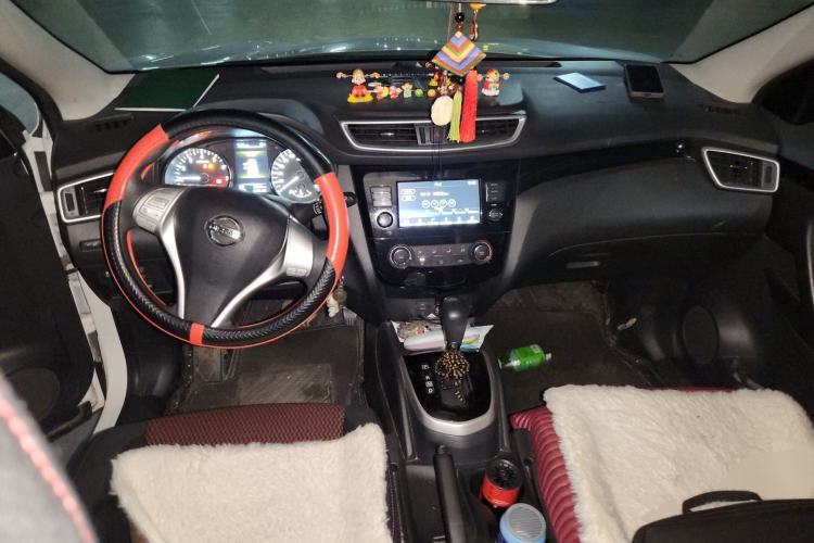Used Nissan Qashqai 2017 2.0L CVT Elite Edition China V Standard Center Console