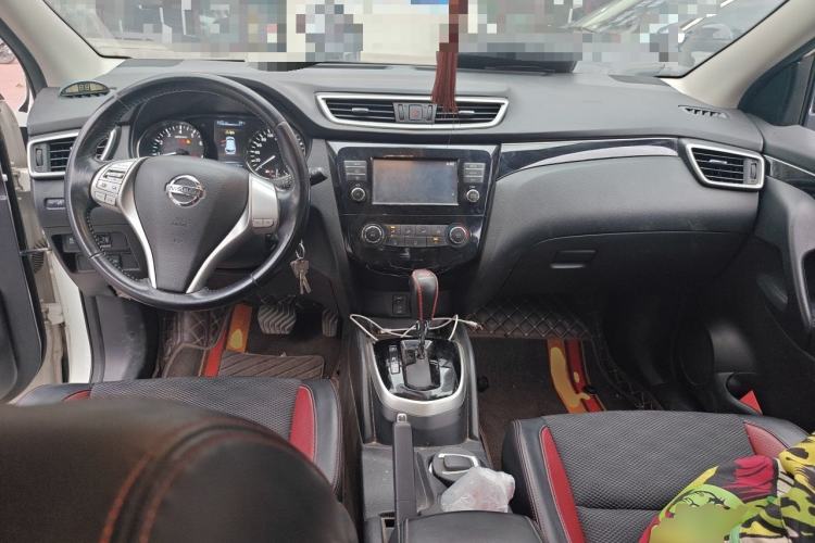 Used Nissan Qashqai 2017 2.0L CVT Smart Enjoyment Version China V Standard Center Console