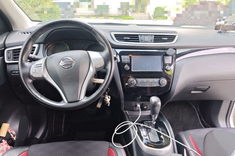 Used Nissan Qashqai 2017 2.0L CVT Smart Enjoyment Version China V Standard Center Console