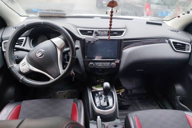 Used Nissan Qashqai 2017 2.0L CVT Smart Enjoyment Version China V Standard Center Console