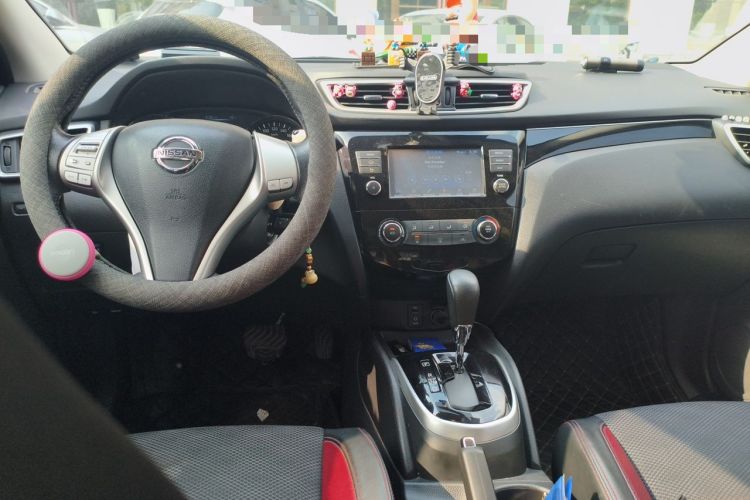Used Nissan Qashqai 2017 2.0L CVT Smart Enjoyment Version China V Standard Center Console