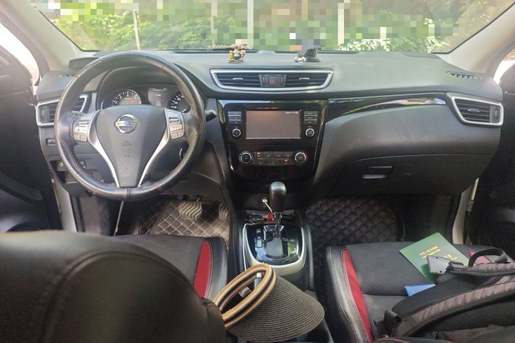 Used Nissan Qashqai 2017 2.0L CVT Smart Enjoyment Version China V Standard Center Console