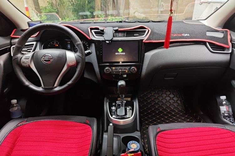 Used Nissan Qashqai 2017 2.0L CVT Smart Enjoyment Version China V Standard Center Console