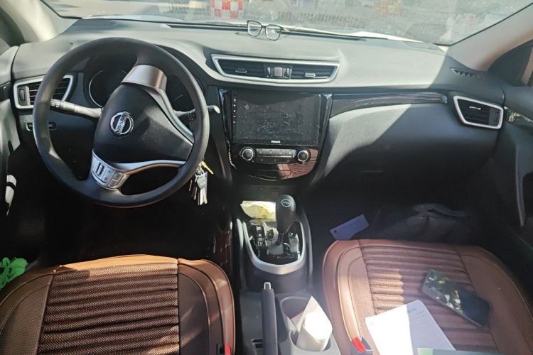 Used Nissan Qashqai 2017 2.0L CVT Elite Edition China V Standard Center Console