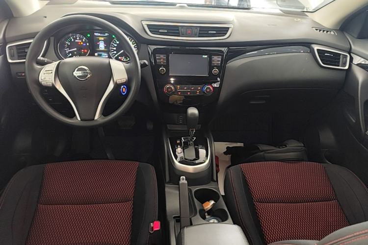 Used Nissan Qashqai 2017 2.0L CVT Elite Edition China VI Standard Center Console
