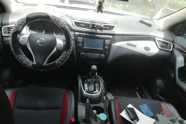 Used Nissan Qashqai 2017 2.0L CVT Smart Enjoyment Version China V Standard Center Console