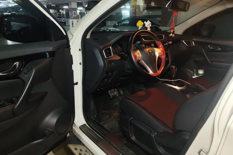 Used Nissan Qashqai 2017 2.0L CVT Elite Edition China V Standard Driver Seat