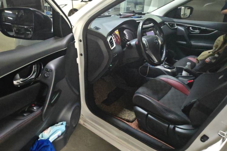 Used Nissan Qashqai 2017 2.0L CVT Smart Enjoyment Version China V Standard Driver Seat