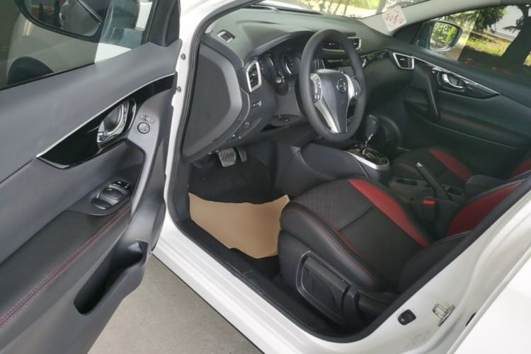 Used Nissan Qashqai 2017 2.0L CVT Smart Enjoyment Version China V Standard Driver Seat