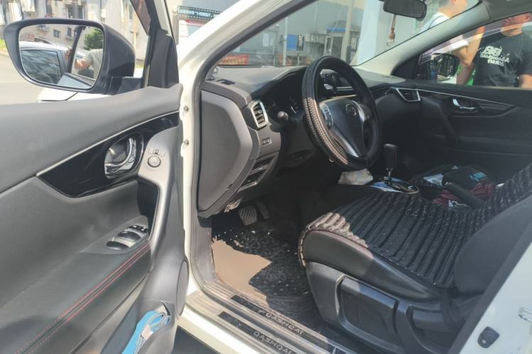 Used Nissan Qashqai 2017 2.0L CVT Smart Enjoyment Version China VI Standard Driver Seat