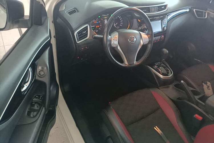 Used Nissan Qashqai 2017 2.0L CVT Smart Enjoyment Version China V Standard Driver Seat