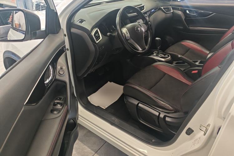 Used Nissan Qashqai 2017 2.0L CVT Smart Enjoyment Version China V Standard Driver Seat