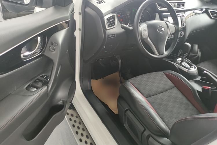 Used Nissan Qashqai 2017 2.0L CVT Smart Enjoyment Version China V Standard Driver Seat