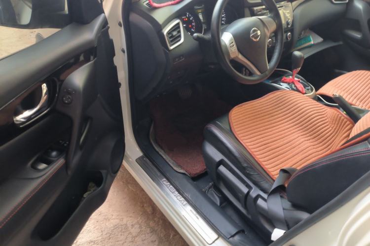 Used Nissan Qashqai 2017 2.0L CVT Elite Edition China V Standard Driver Seat