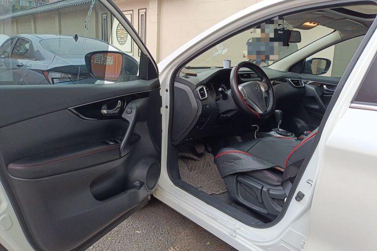 Used Nissan Qashqai 2017 2.0L CVT Luxury Edition China VI Standard Driver Seat