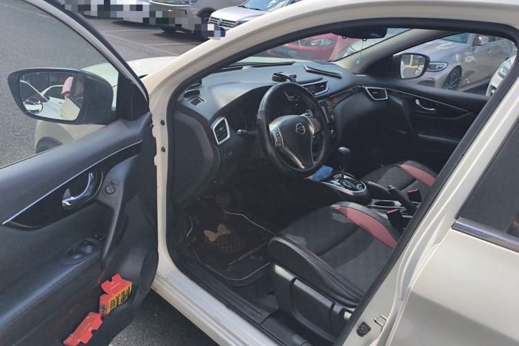 Used Nissan Qashqai 2017 2.0L CVT Smart Enjoyment Version China V Standard Driver Seat