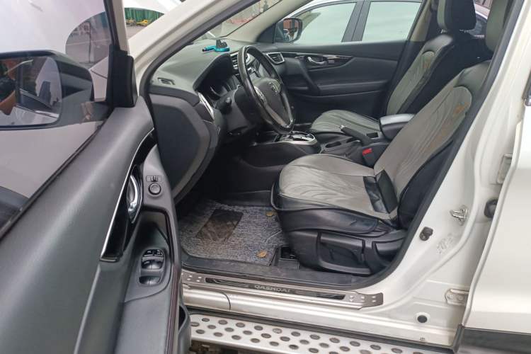 Used Nissan Qashqai 2017 2.0L CVT Luxury Edition China V Standard Driver Seat