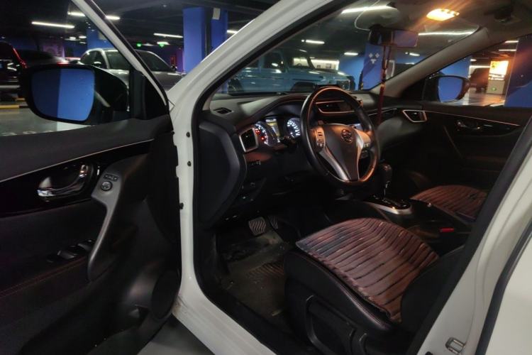 Used Nissan Qashqai 2017 2.0L CVT Smart Enjoyment Version China V Standard Driver Seat