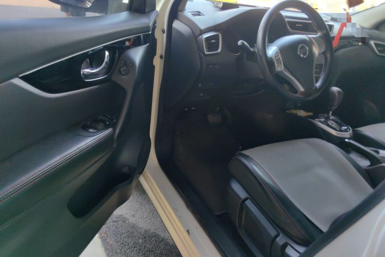 Used Nissan Qashqai 2017 2.0L CVT Smart Enjoyment Version China V Standard Driver Seat