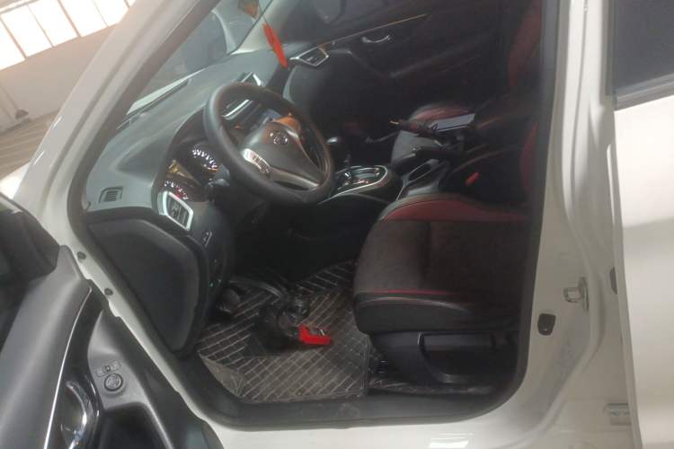 Used Nissan Qashqai 2017 2.0L CVT Smart Enjoyment Version China VI Standard Driver Seat